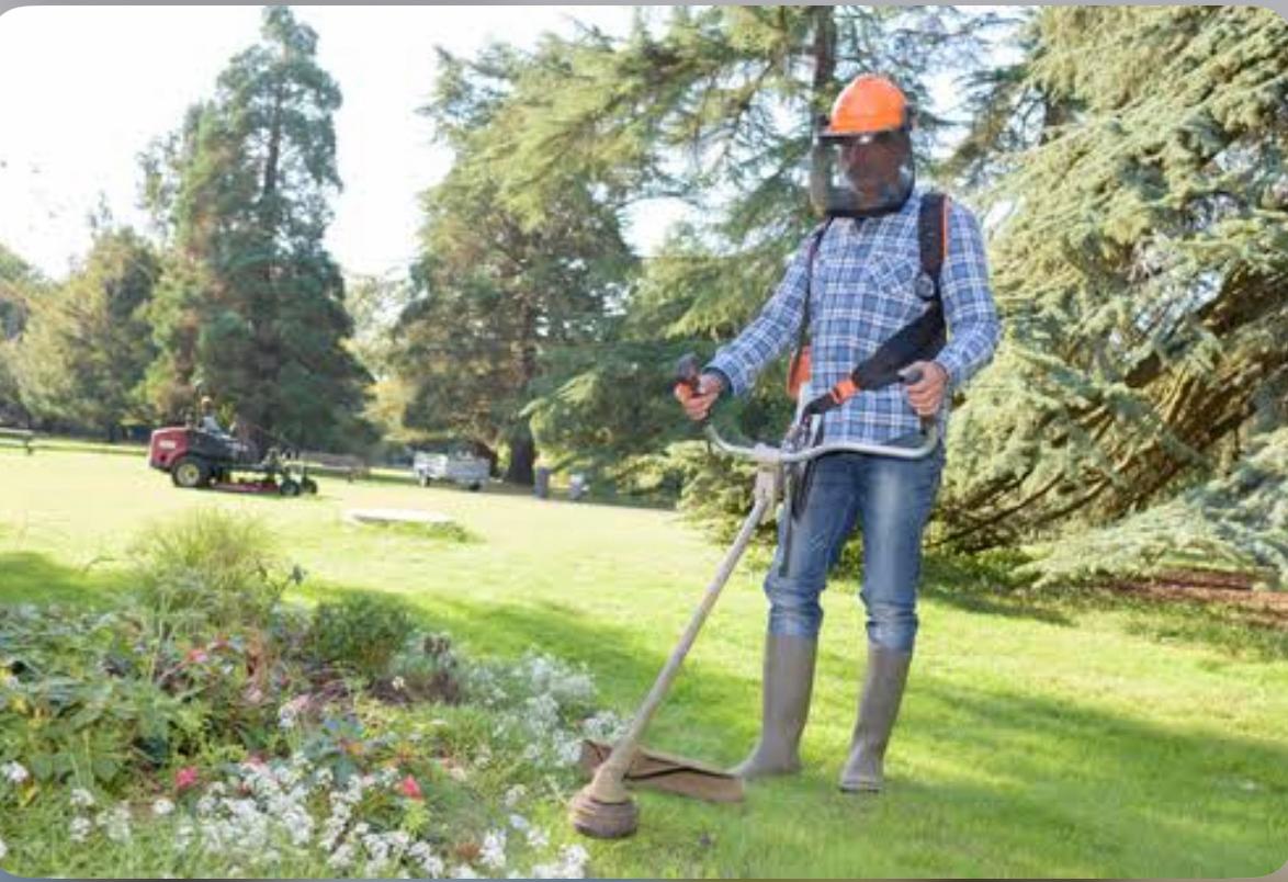 Hausmeisterservice Gartenarbeit